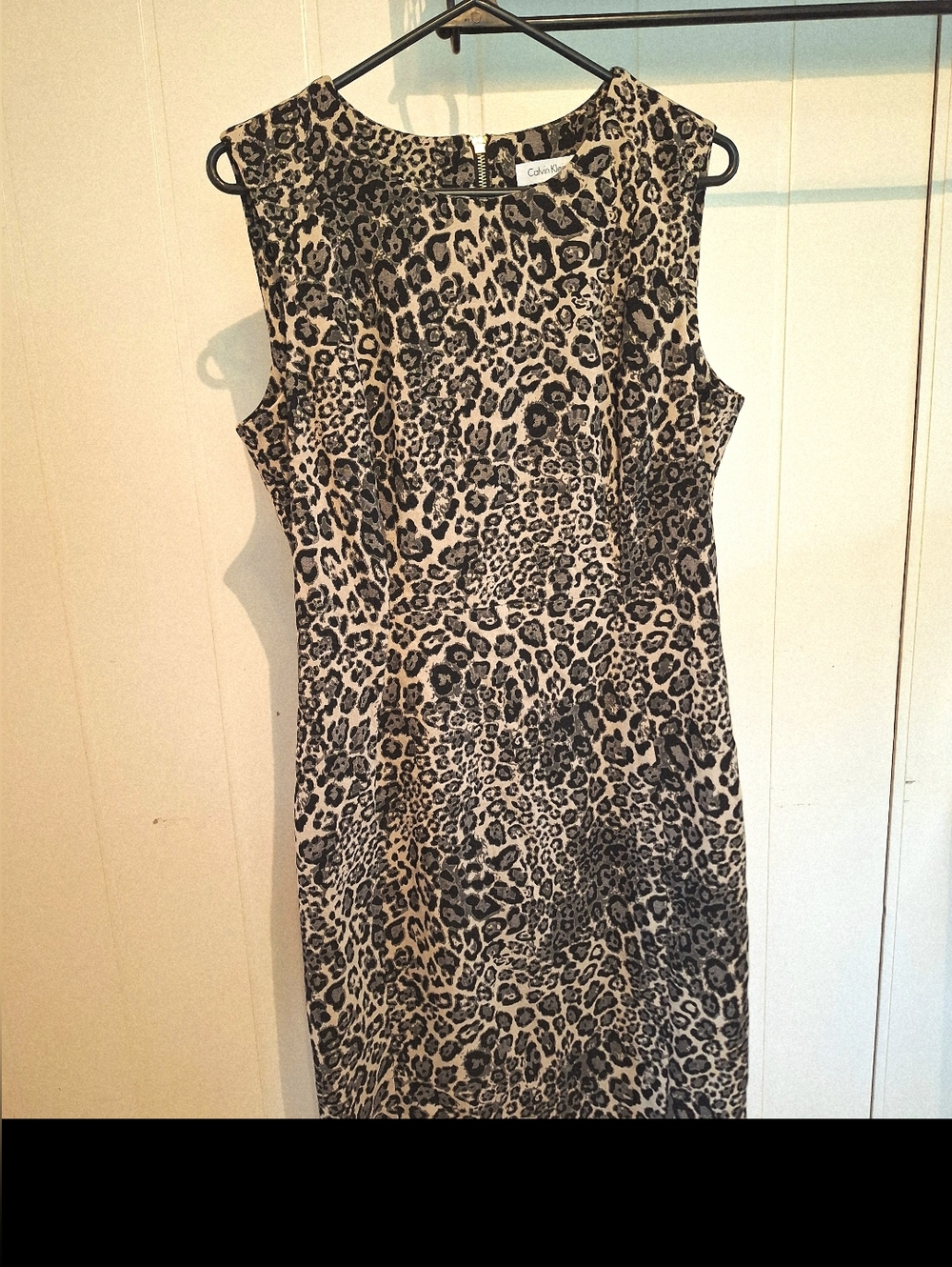 NWOT Calvin Klein Leopard Print Sleeveless Sheath Midi Black Beige Dress Size 12 - Picture 2 of 4